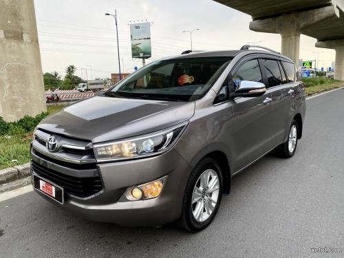 Bán Xe Toyota Innova 2 0V AT 2017 Đồng còn thương lượng