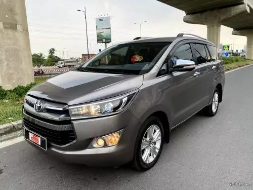Bán Xe Toyota Innova 2 0V AT 2017 Đồng còn thương lượng