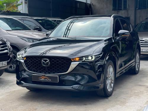 Mazda CX-5 Exclusive 2024 – Màu đen sang trọng, cực kỳ mới, chạy lướt 18.000km!