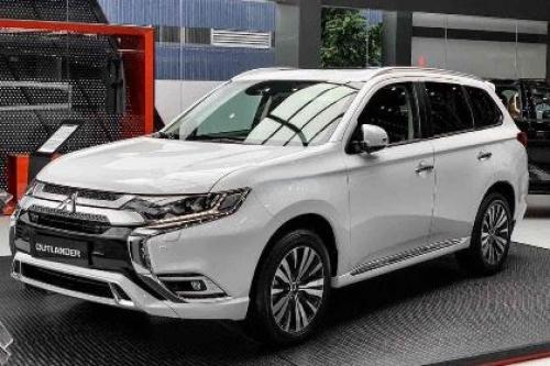 Mitsubishi Outlander 2.0 CVT Premium
