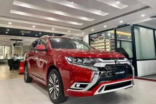 Mitsubishi Outlander 2.0 CVT-Giá thấp nhất Hà Nội