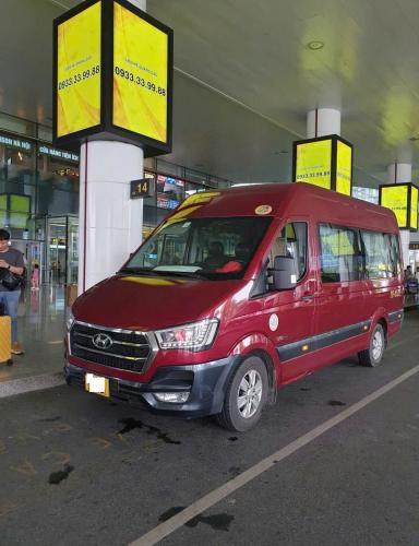 Chính chủ bán xe HUYNDAI-solati 16 chỗ sx 2019 Đăng ký lăn bánh lần đầu 2021 .