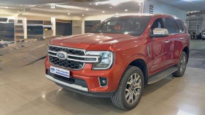 EVEREST TITANIUM 4x2 2022