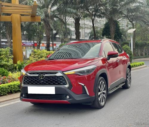 Bán xe Toyota Corolla Cross 2023 số tự động 18V màu đỏ