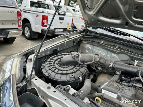 Toyota Fortuner 2016 số tự động