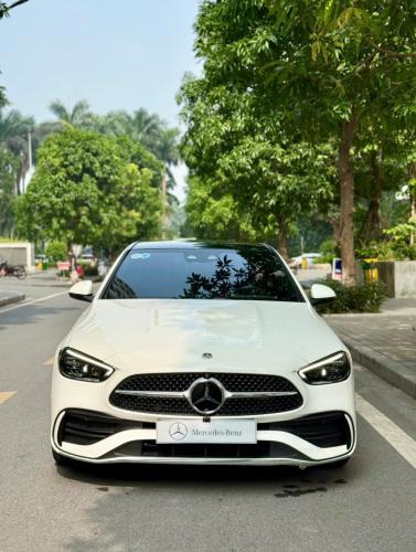 Mercedes-Benz C300 AMG New SX 2022 – Lướt 3.3 vạn km