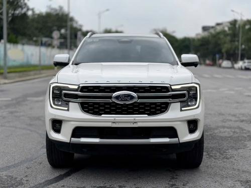 Ford Everest Platinum 2.0L 4x4 AT 2025