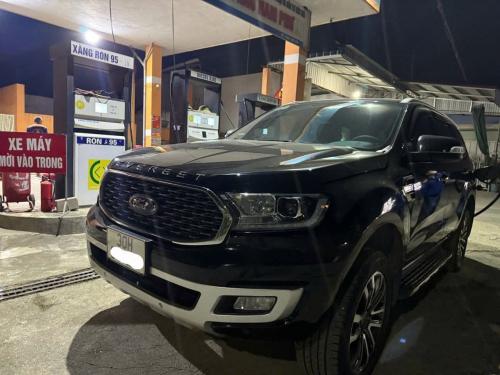 Ford Everest 2.0 Titan 4x2 sx 2021