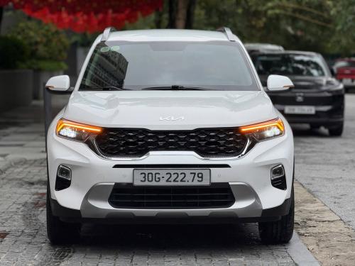 Kia Sonet Luxury 2022