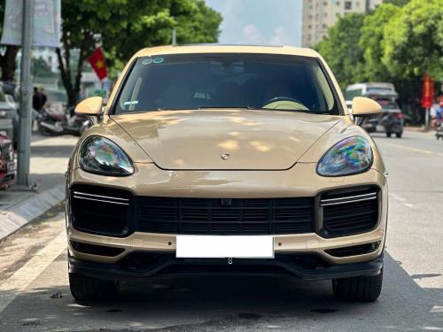 Porsche Cayenne GTS 2011
