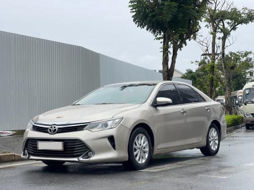 Toyota Camry 2.0E sx 2016