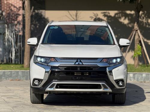 Mitsubishi Outlander 2.0 Premium 2021