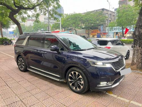 Kia Carnival Signature 2.2D sx 2024