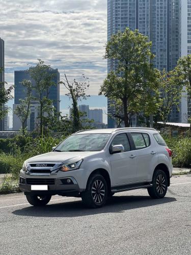 Isuzu Mu - X 1.9 4x2AT 2019