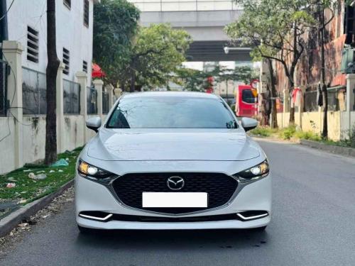 Mazda 3 Luxury 2024