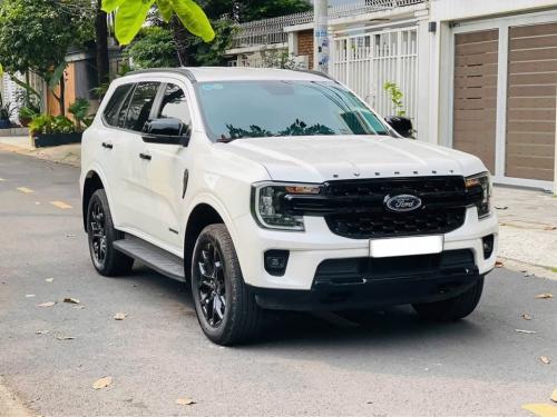 FORD Everest Sport 4x2 - SX 2024