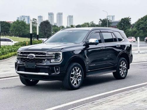 Ford Everest Titanium 4x2 2025