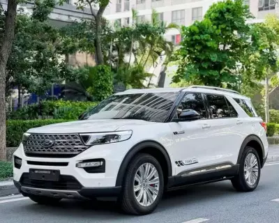 Ford explorer sx2023 chạy 8000km
