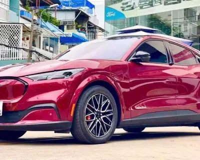 FORD MUSTANG MACH-E 2026 – XE LƯỚT