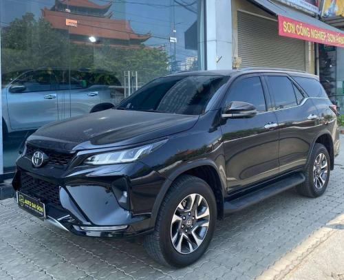 TOYOTA FORTUNER LEGENDER 2.4L 2024