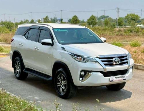 Fortuner 2020 MT máy dầu chất xe cực kì mới vừa cập bến