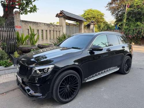 GLC 300 4Matic xe đi 10v