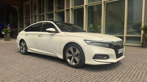Honda Accord 1.5 AT 2021 – BẢN FULL – XE ĐẸP HIẾM