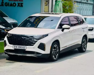 Huyndai Custin 2.0T premium sx 2024