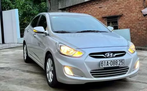 Bán Xe Hyundai Accent At Nhập Hàn Quốc 2012 Lướt 15K Đẹp Ko Lỗi