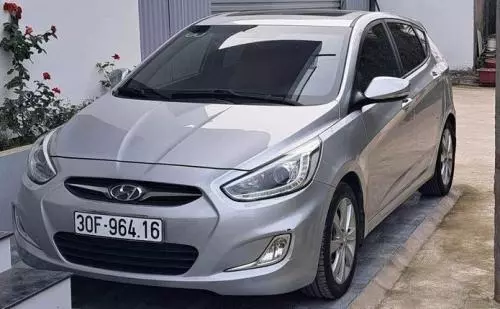 Bán Xe Hyundai Accent số tự động - Hatchback