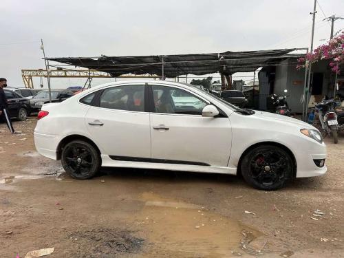 Hyundai Avante sx 2011 động cơ 1.6l