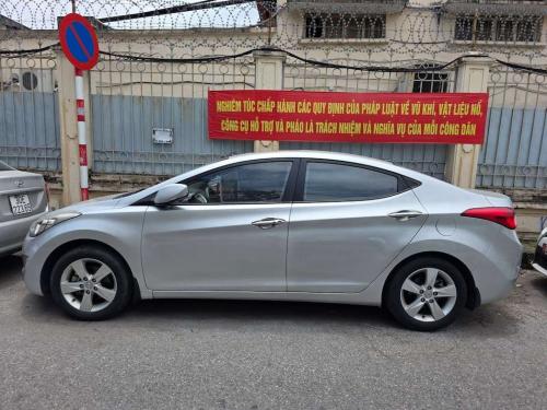 Hyundai Elantra 1.8AT đời 2013 nhập khẩu nguyên chiếc Hàn Quốc
