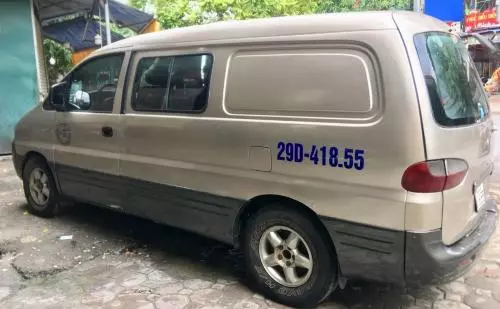 Bán Xe Hyundai Starex 2003 máy dầu 6 chỗ 800kg