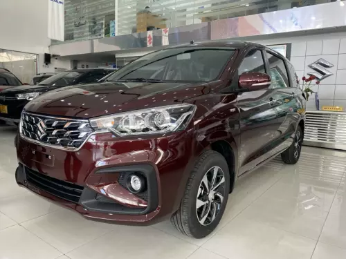 Suzuki Ertiga Hybrid mới 2022- Chỉ 100 triệu lăn bánh