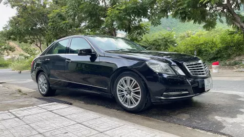 Bán Xe Mercedes-Benz E-Class E300 DK 2022, đã đi 128.000 km chính chủ nguyên zin