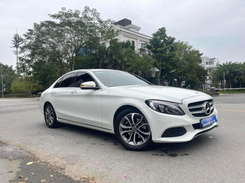 Mercedes-Benz C-Class C200 2018, Tự động, đã đi 30000 km