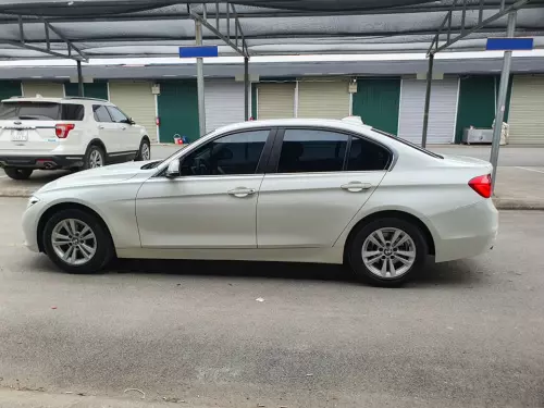BMW 3 Series 5 chỗ 2016, Tự động, đã đi 100000 km