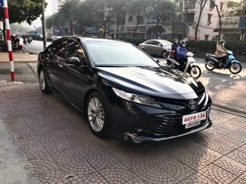 Toyota Camry 2.5Q 2020, Tự động, đã đi 14000 km