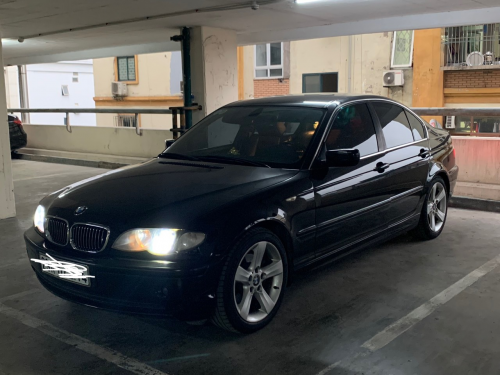BMW 3 Series 325i 2004, Tự động, đã đi 100600 km