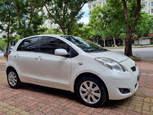 Toyota Yaris 1.3 2009, 306tr