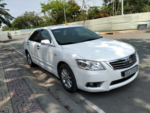 Toyota Camry 2.4 2011
