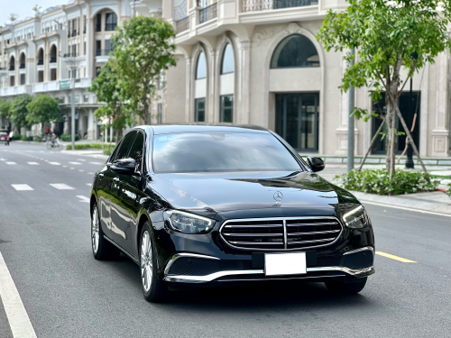 Mercedes-Benz C E200 Exculsive 2021