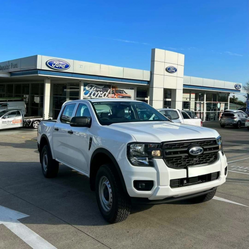 Xe mới Ford Ranger XLS AT 2023