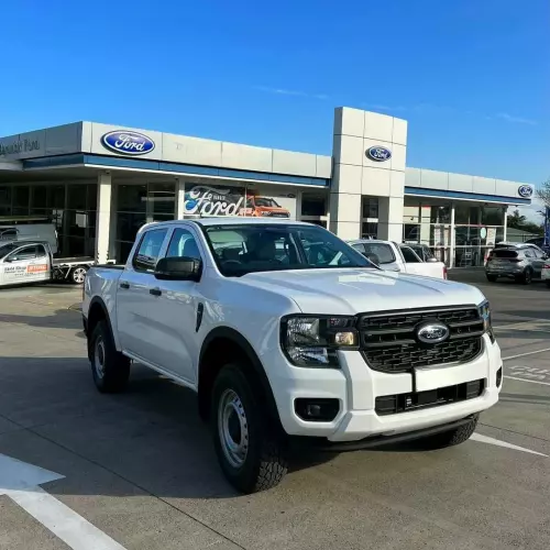 Xe mới Ford Ranger XLS AT 2023
