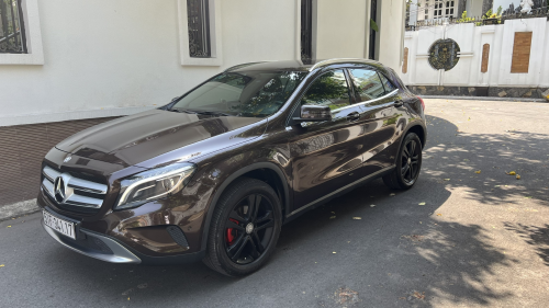 Mercedes-Benz GLA GLA 200 2015