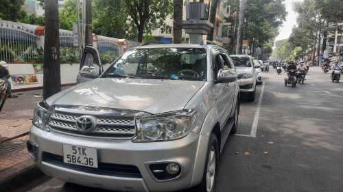 Toyota Fortuner 2.7 2010