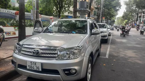 Toyota Fortuner 2.7 2010