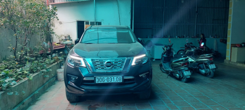 Nissan Terra 2019