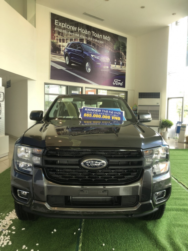 Xe mới Ford Ranger XLS MT 4x2 2022