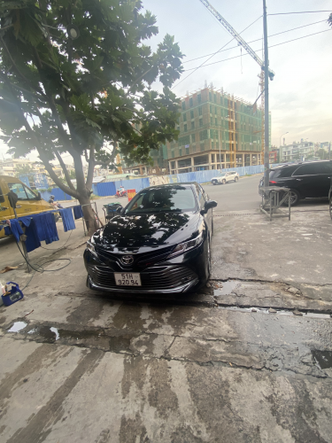 Toyota Camry 2.0G 2021